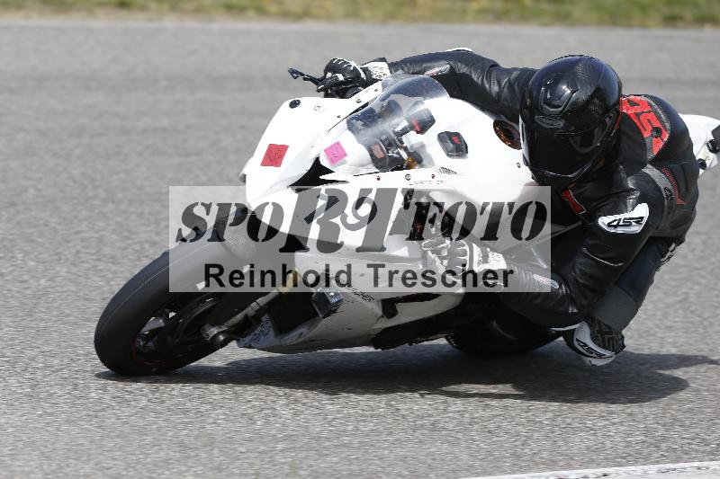 /08 17.04.2026  TZ Motorsport ADR/Gruppe rot/19